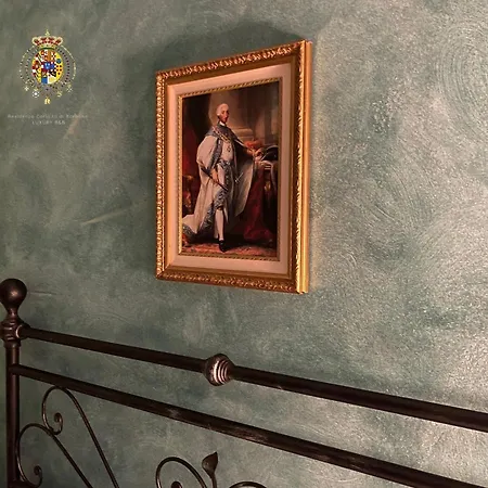 Residenza * Neapol